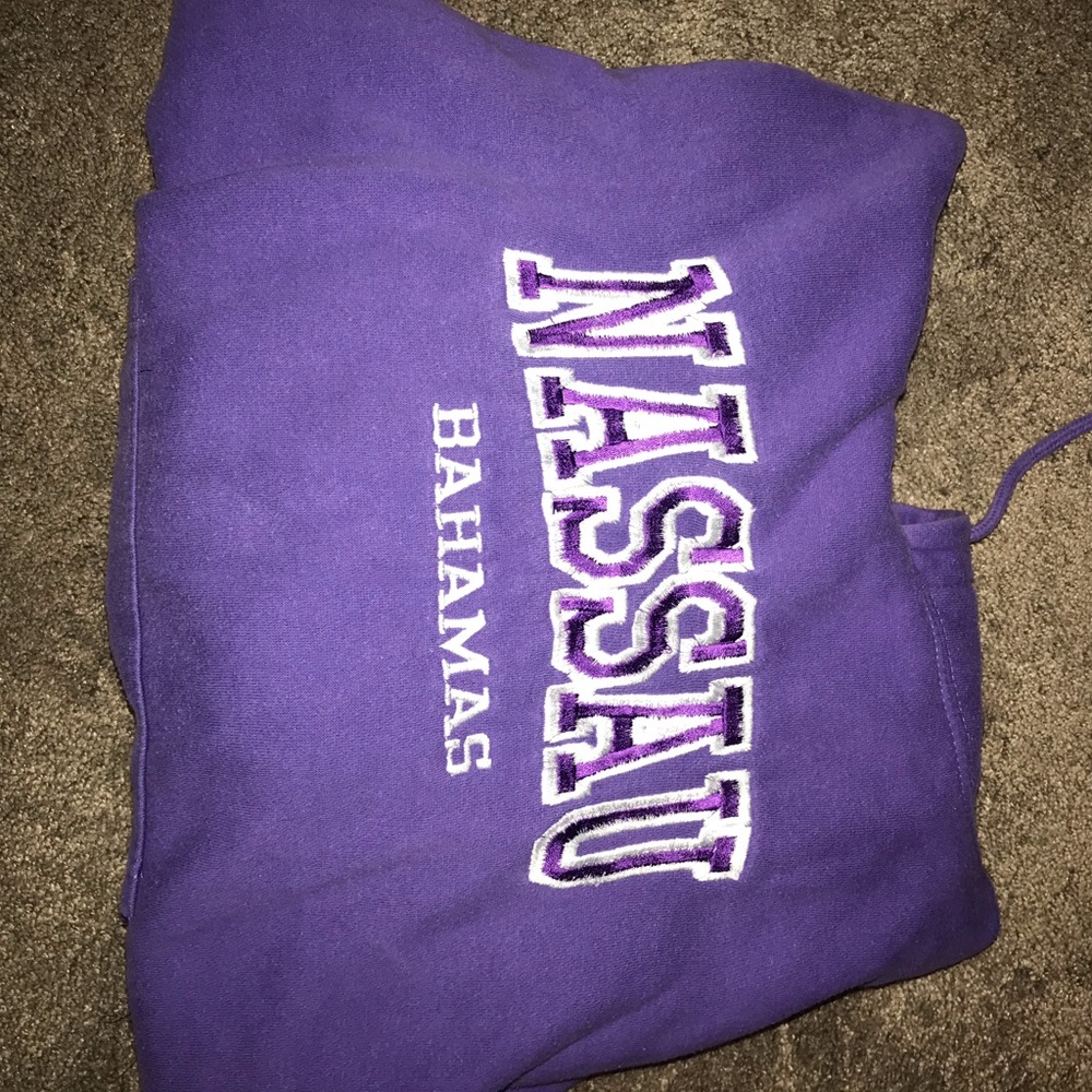 Nassau Bahamas Women’s Sweatshirt